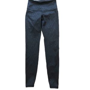 Old Navy geometric pattern leggings-size S-NWT